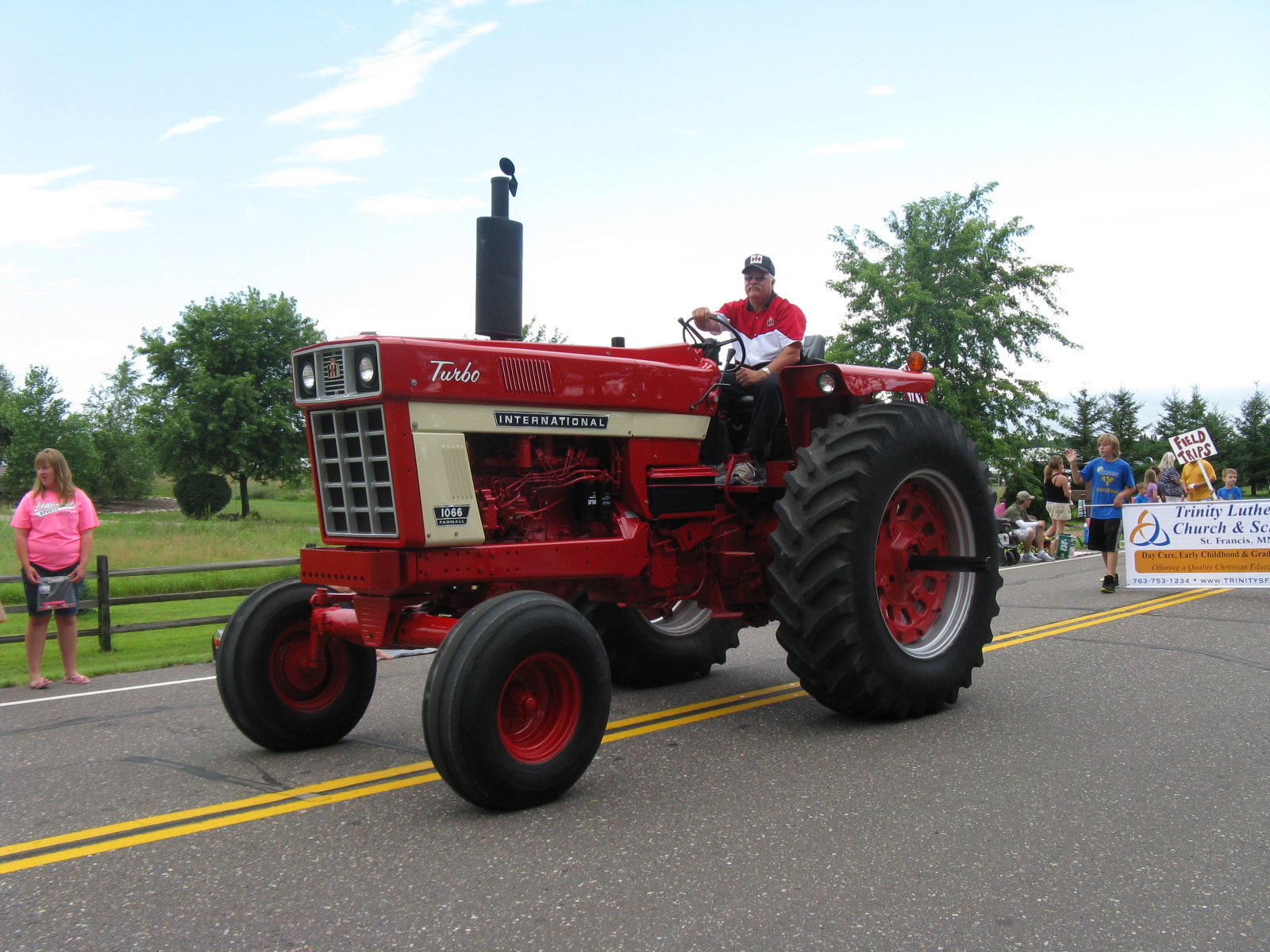 1972 International 1066 Tractor - Jerry Koepp